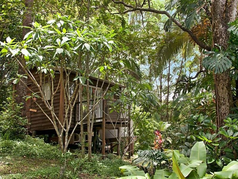 114 Youngs Drive, Doonan QLD 4562