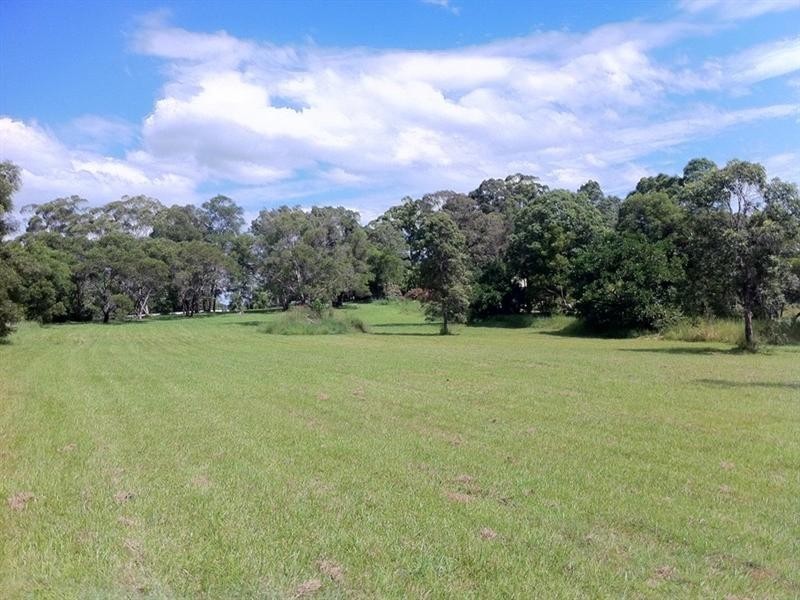 77 Redwood Road, Doonan QLD 4562