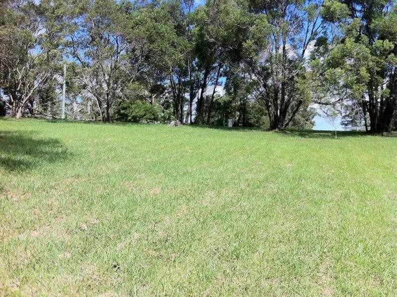 77 Redwood Road, Doonan QLD 4562