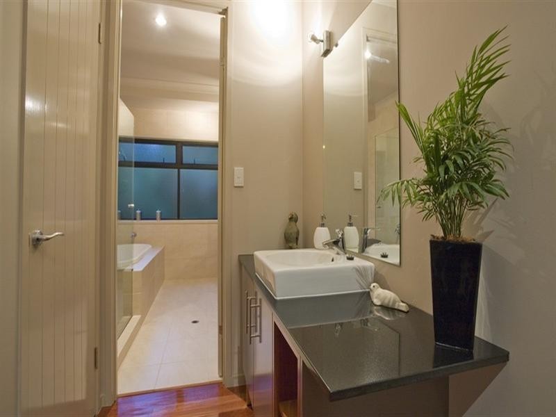 18 Littleridge Court, Doonan QLD 4562