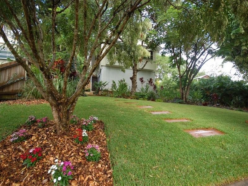 14 Ward Street, Eumundi QLD 4562