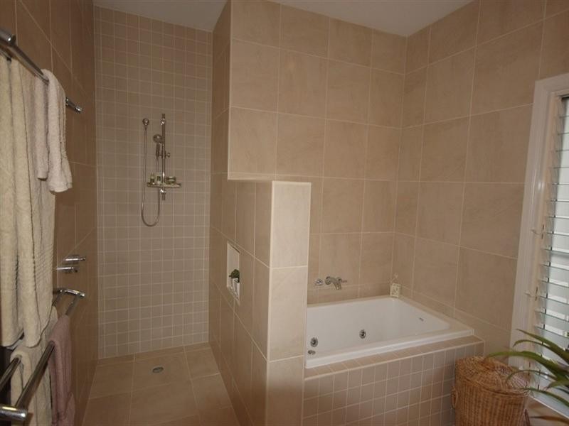 14 Ward Street, Eumundi QLD 4562