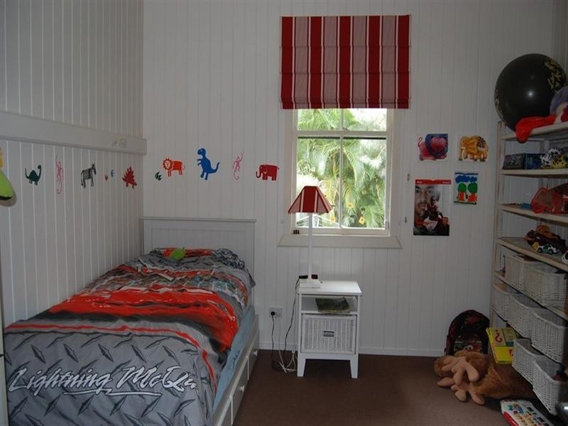 22 Smiths Road, Tinbeerwah QLD 4563