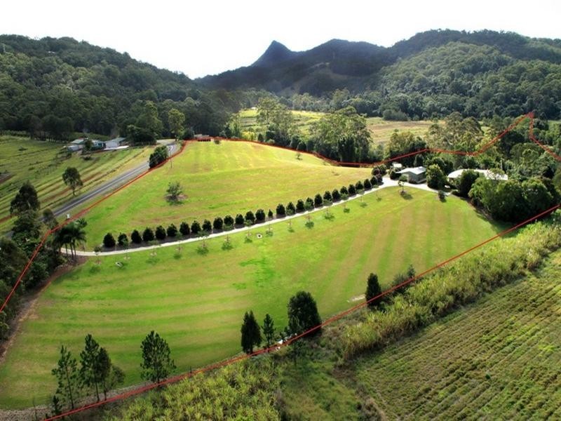 129 Gold Creek Road, North Arm QLD 4561