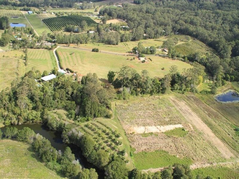 129 Gold Creek Road, North Arm QLD 4561