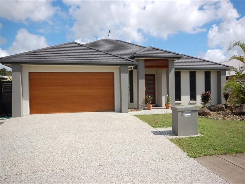 12 Burrell Avenue, Eumundi QLD 4562