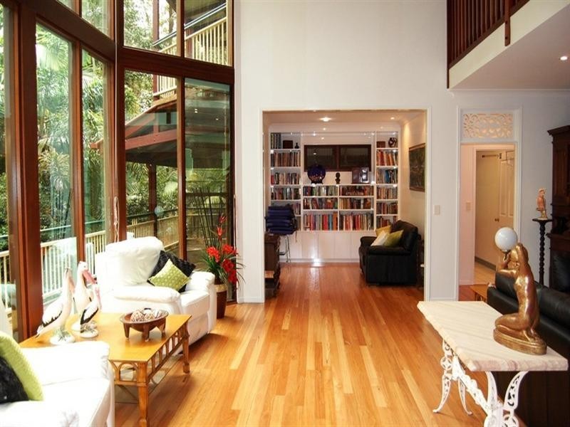 37 Tallgum Avenue, Doonan QLD 4562