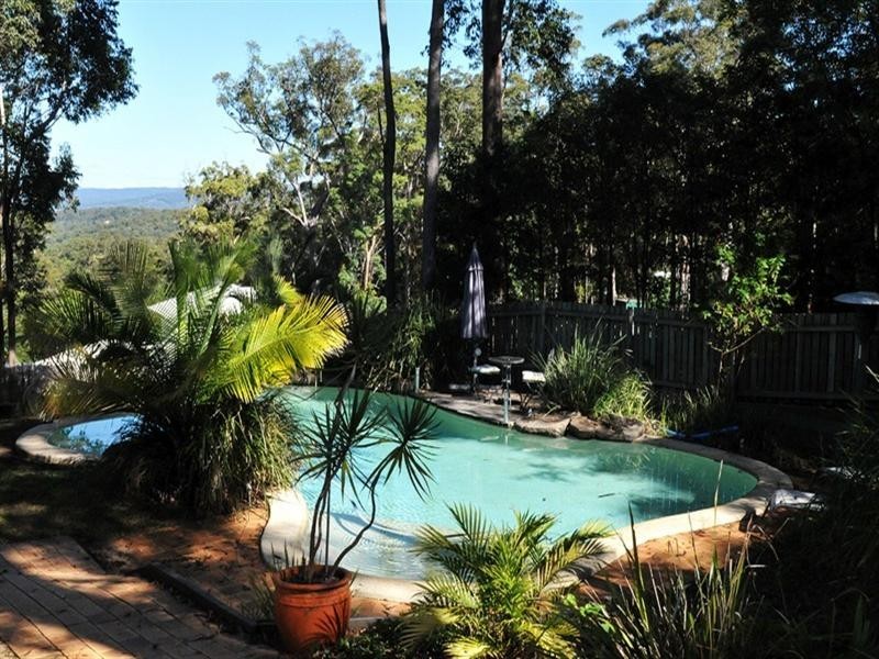 200 Tallgum Avenue, Doonan QLD 4562