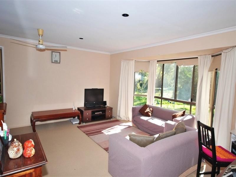 18 Duke Road, Doonan QLD 4562