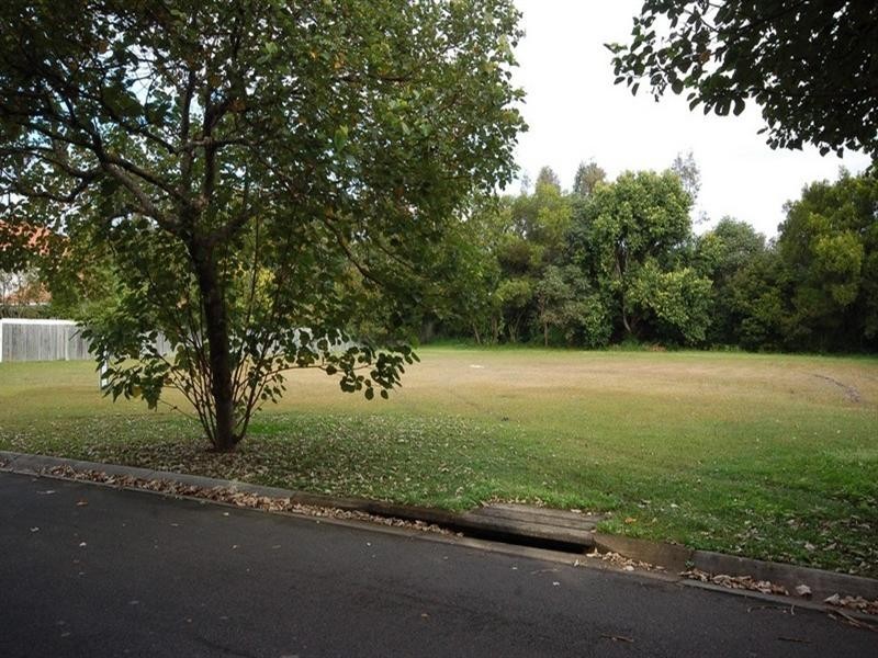 5 Habitat Place, Noosa Heads QLD 4567