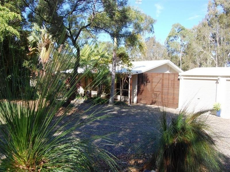 30 Charlotte Drive, Weyba Downs QLD 4562