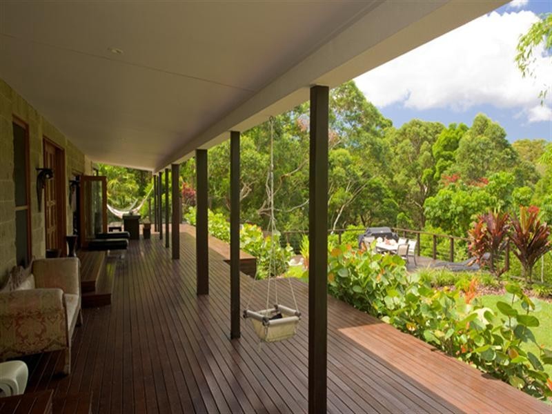 7 Smiths Road, Tinbeerwah QLD 4563