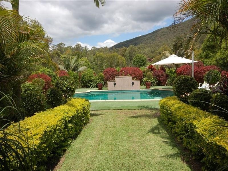 32 Mt Eerwah Road, Eumundi QLD 4562