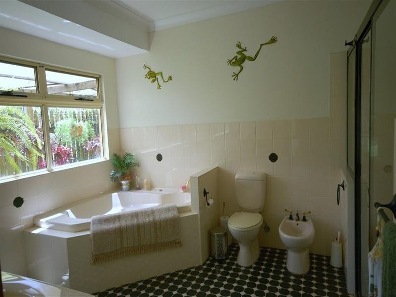 32 Mt Eerwah Road, Eumundi QLD 4562