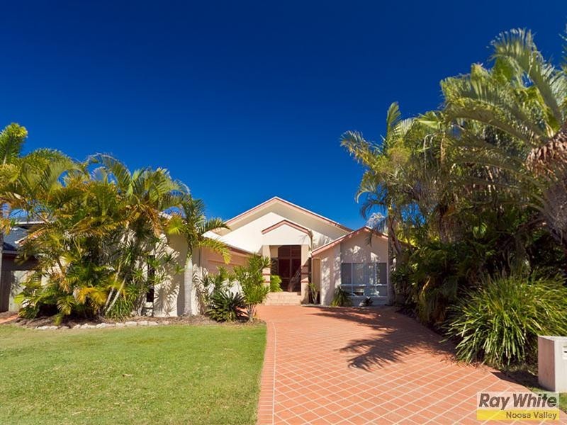 54 Saltwater Avenue, Noosaville QLD 4566