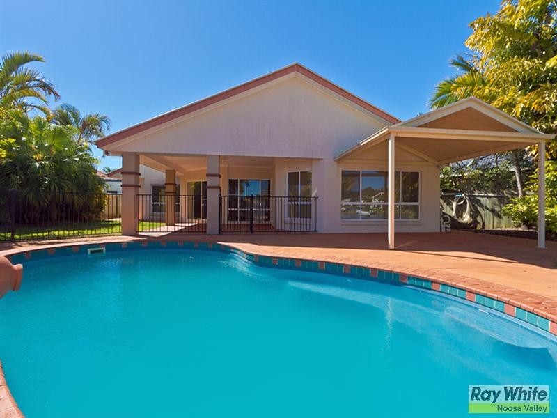 54 Saltwater Avenue, Noosaville QLD 4566