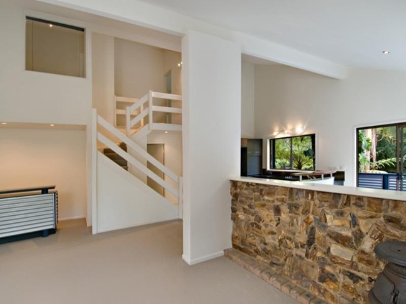 127 Sunrise Road, Tinbeerwah QLD 4563