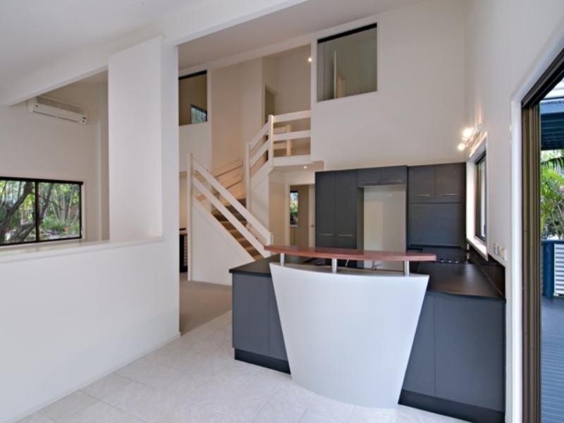 127 Sunrise Road, Tinbeerwah QLD 4563