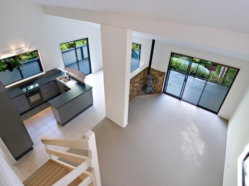 127 Sunrise Road, Tinbeerwah QLD 4563