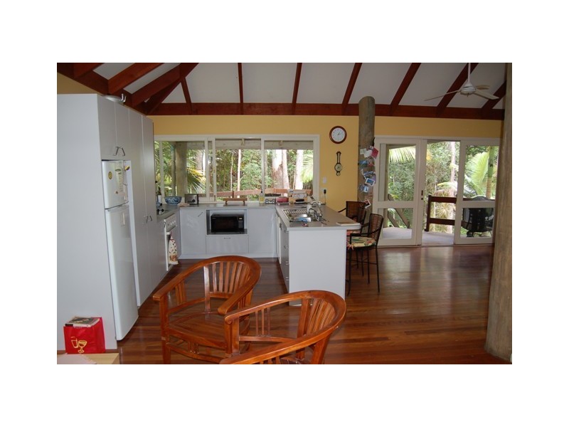 90 Wust Road, Doonan QLD 4562