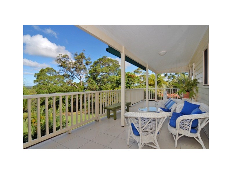 5 Hinterland Close, Tinbeerwah QLD 4563