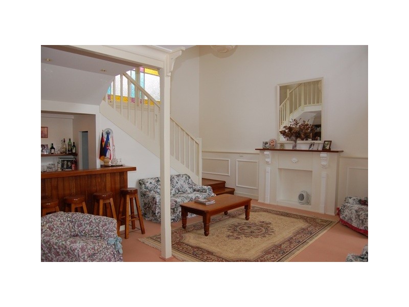 5 Hinterland Close, Tinbeerwah QLD 4563