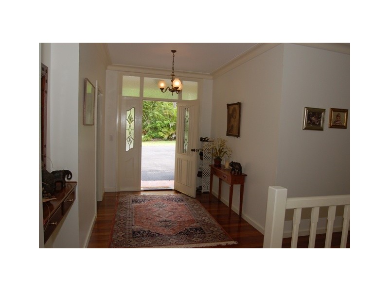 5 Hinterland Close, Tinbeerwah QLD 4563