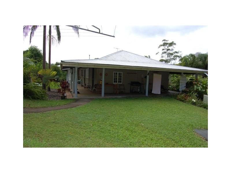 12 Meadow Court, Doonan QLD 4562