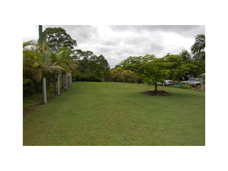 12 Meadow Court, Doonan QLD 4562