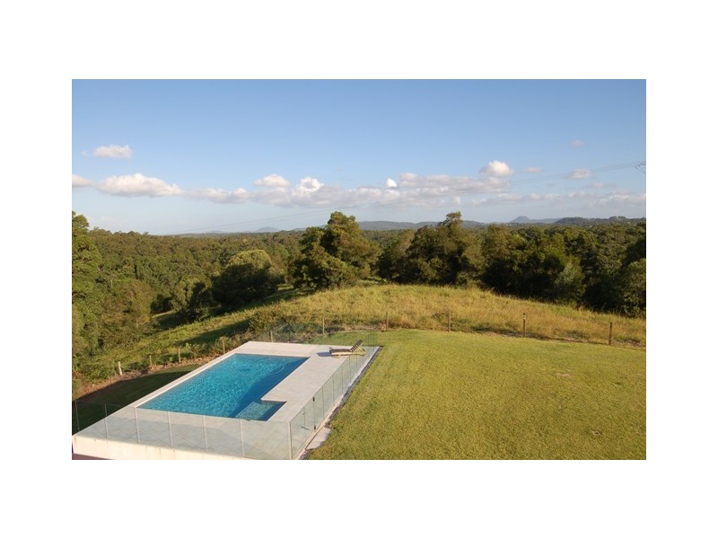 16A Pacific View Drive, Tinbeerwah QLD 4563