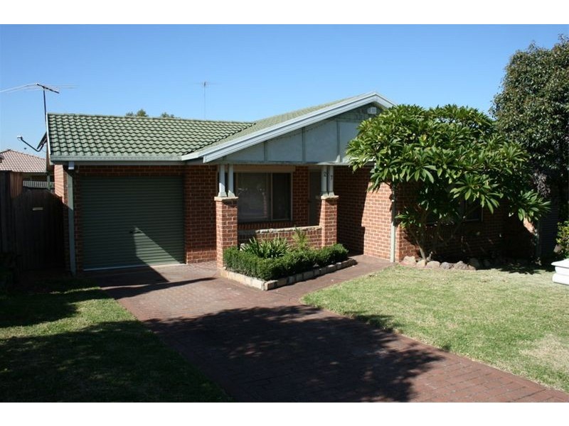 27 Adrienne Street, Glendenning NSW 2761
