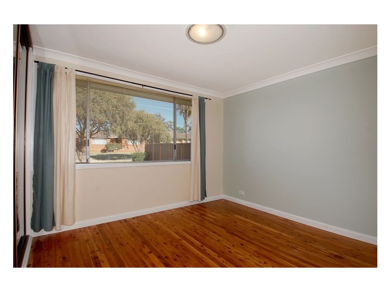 61 Wayne Street, Dean Park NSW 2761