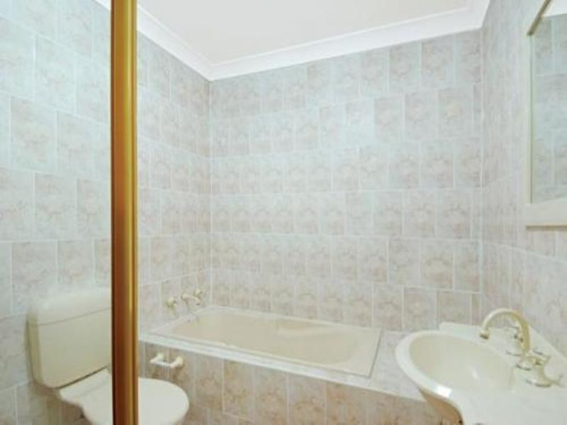 6/30 Hillcrest Road, Quakers Hill NSW 2763