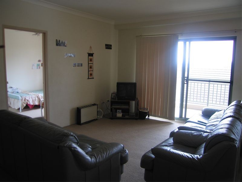 24/11 Fourth Avenue, Blacktown NSW 2148