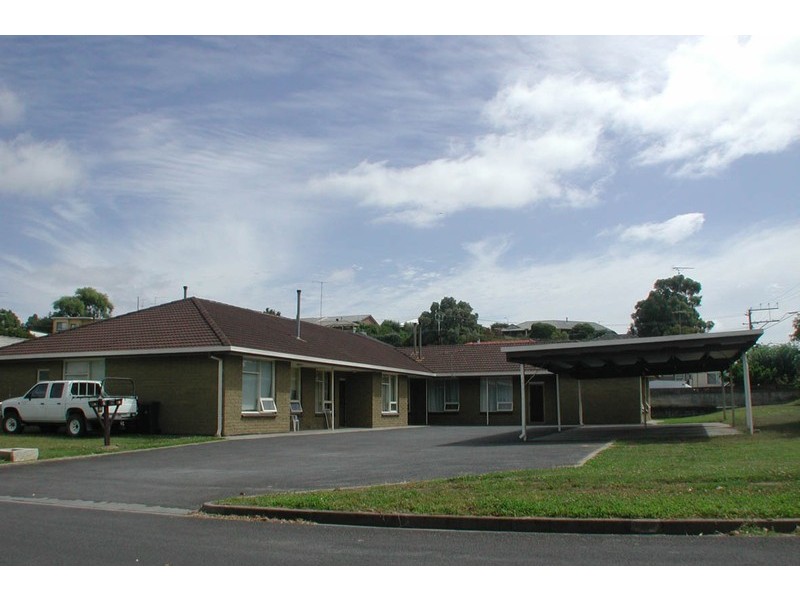 4/121 Penola Road, Mount Gambier SA 5290