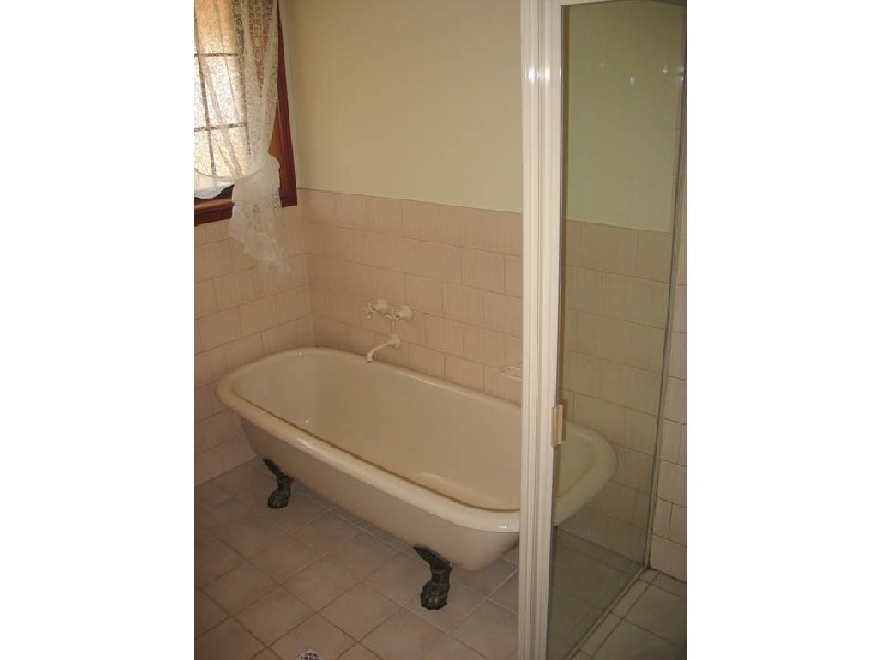 2 Tamina Court, Mount Gambier SA 5290