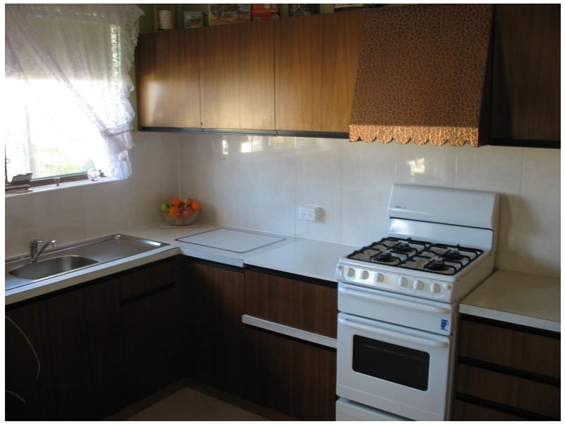 97 Meylin Street, Port Macdonnell SA 5291