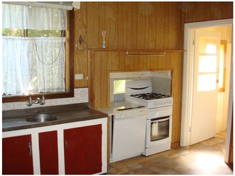 18 Hunkin Terrace, Nangwarry SA 5277