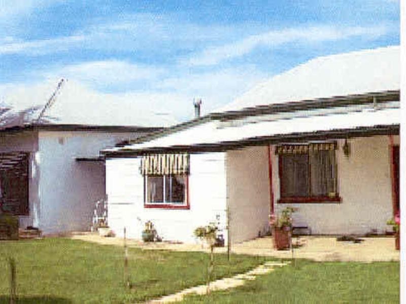 1 Moorimbina Dairy, Naracoorte SA 5271