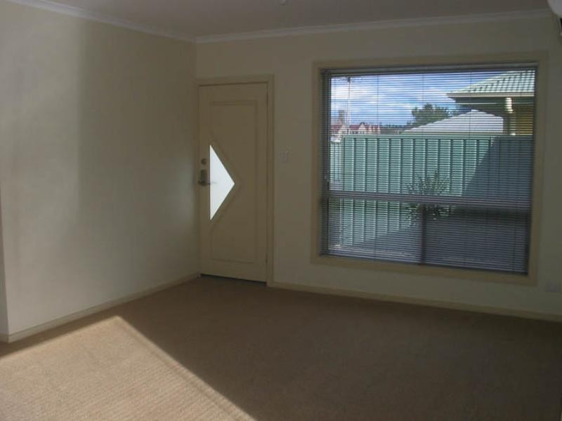 2/11 Shepherd Street, Mount Gambier SA 5291