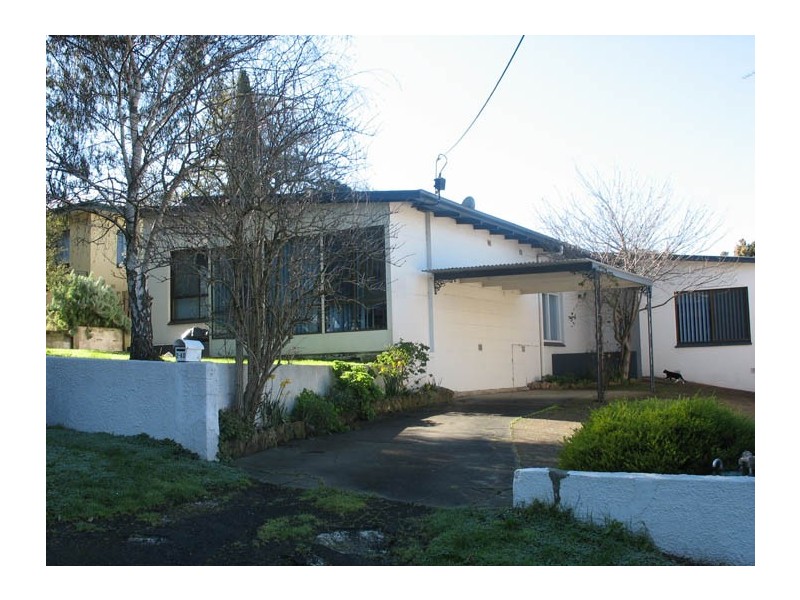 1 and 2/40 Crouch Street North, Mount Gambier SA 5290