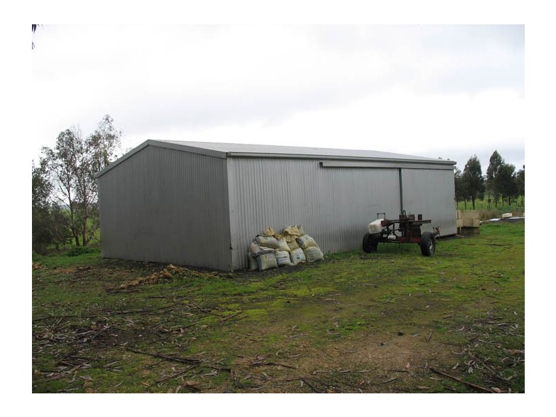 CRN Princes Hwy and Ridge Road, Mumbannar VIC 3304