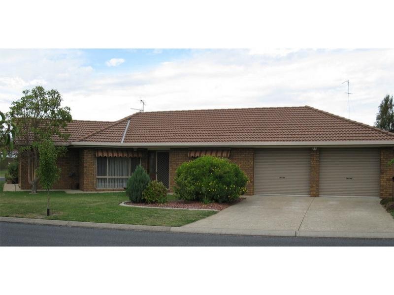 2 Glenmont Crescent, Mount Gambier SA 5290