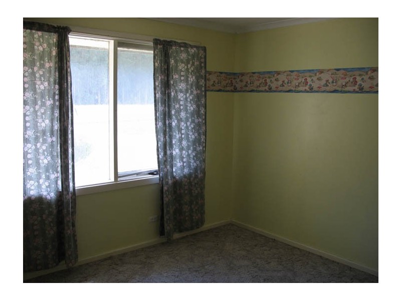 18 McEncroe Road, Tarpeena SA 5277