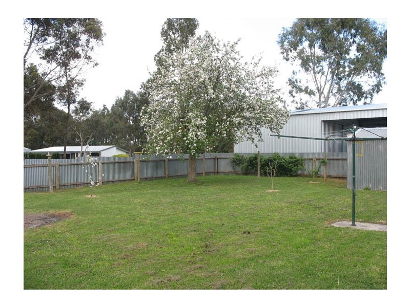 18 McEncroe Road, Tarpeena SA 5277