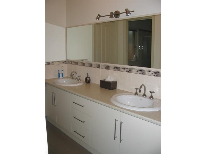 2/2 Patricia Court, Mount Gambier SA 5290