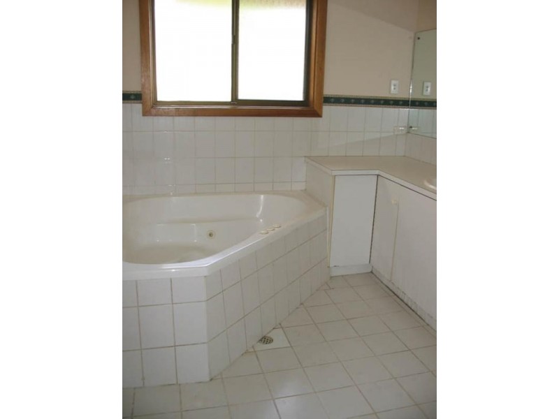 10 Casuarina Court, Mount Gambier SA 5290