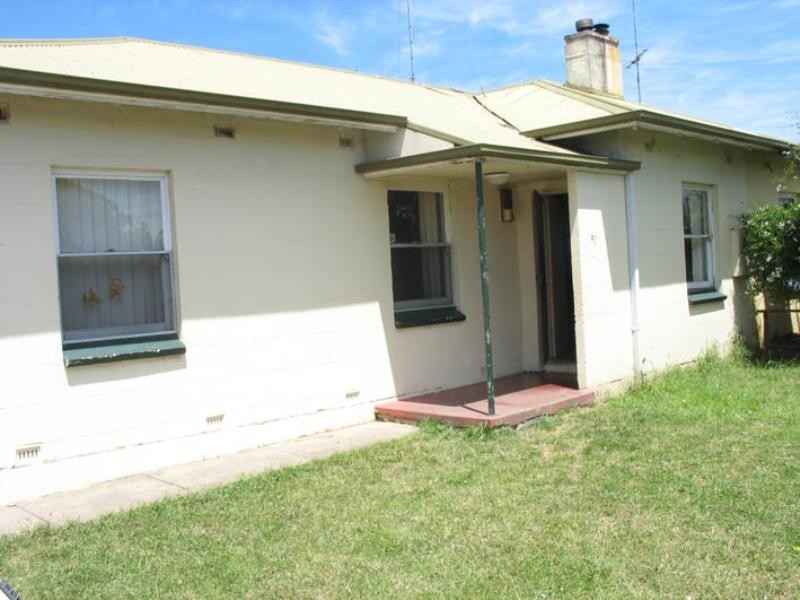 61 Pick Avenue, Mount Gambier SA 5290