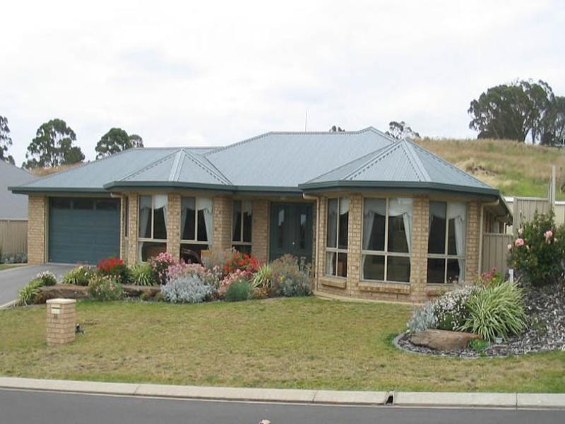 16 Altinio Drive, Mount Gambier SA 5290