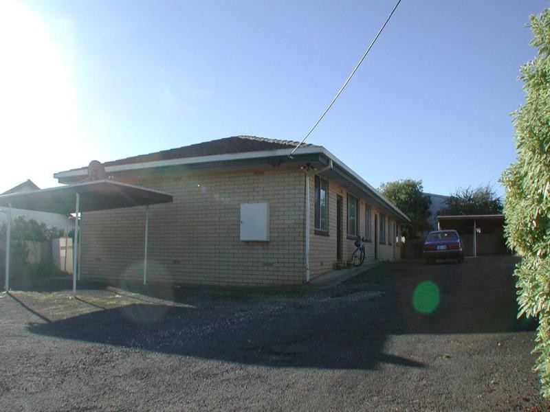 2/31 Tolmie Street, Mount Gambier SA 5290